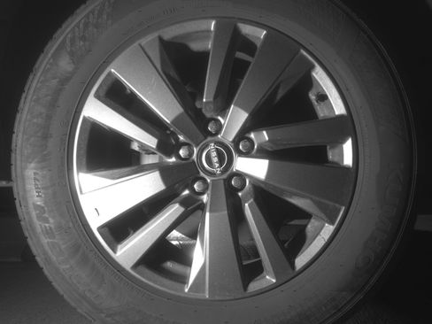 Used 2025 Nissan Pathfinder SV image 15