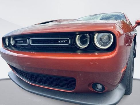 Used 2022 Dodge Challenger GT w/ Performance Handling Group RWD image 11