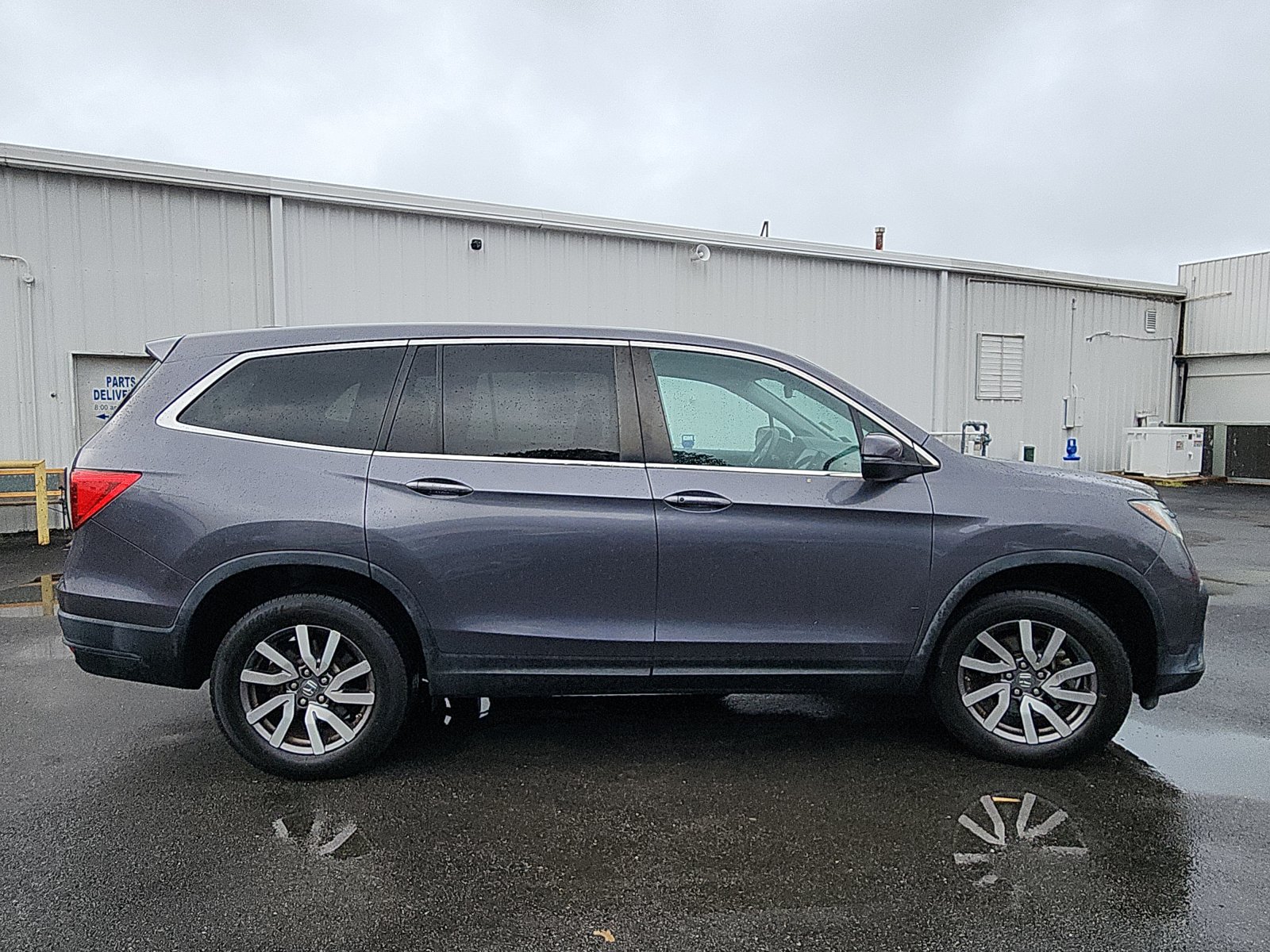 Used 2021 Honda Pilot EX image 6