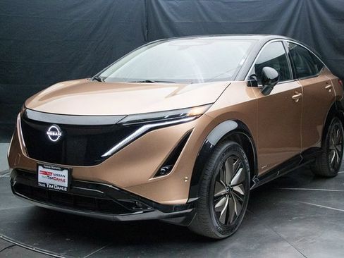 Used 2023 Nissan Ariya FWD image 6