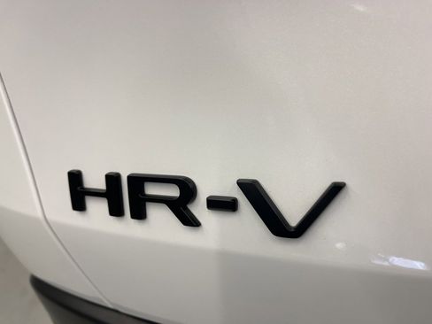 Used 2026 Honda HR-V Sport image 33