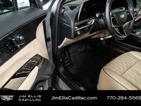 Certified 2024 Cadillac Lyriq Sport w/ Nappa Leather Package image 9