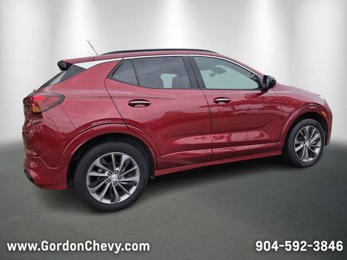Certified 2021 Buick Encore GX Essence w/ Advanced Technology Package AWD/4WD image 6