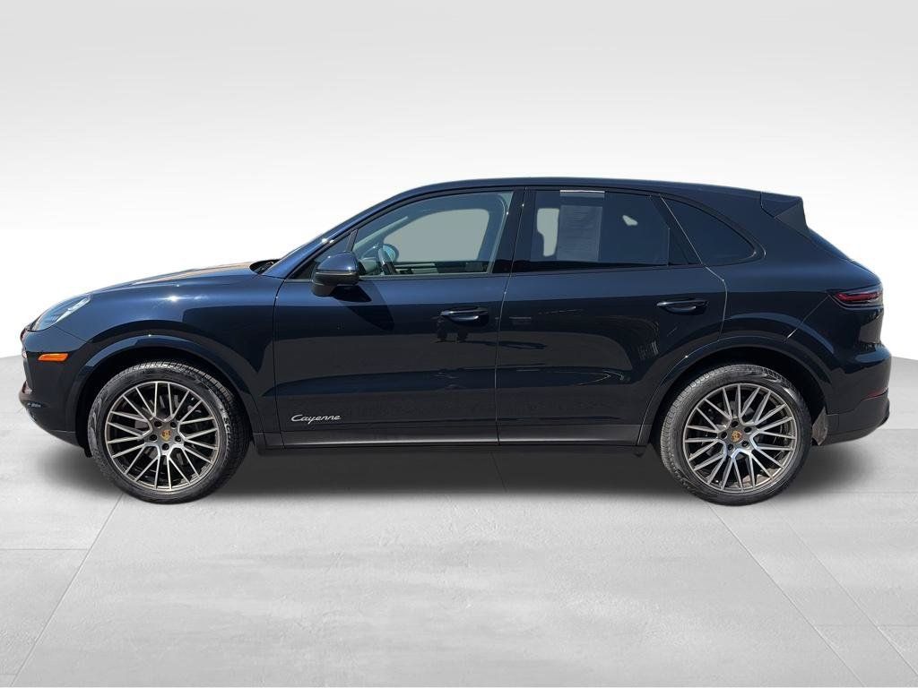 Used 2023 Porsche Cayenne Platinum Edition AWD/4WD image 10
