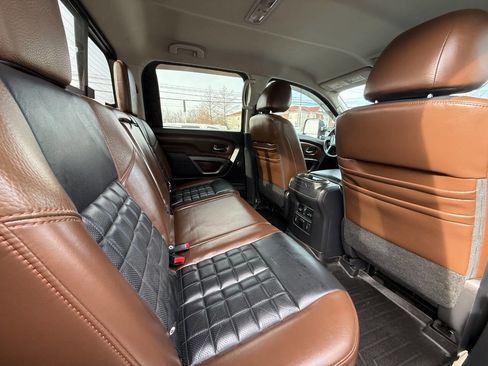 Used 2016 Nissan Titan Platinum Reserve image 9