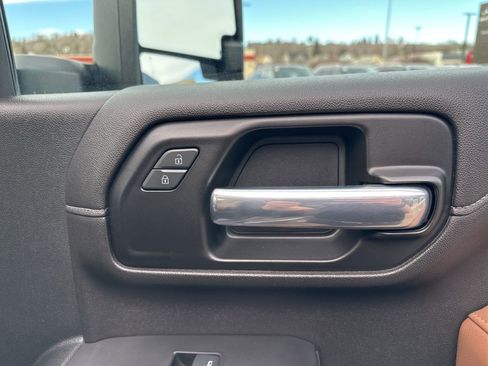 Used 2020 Chevrolet Silverado 3500 High Country w/ Z71 Off-Road Package image 51