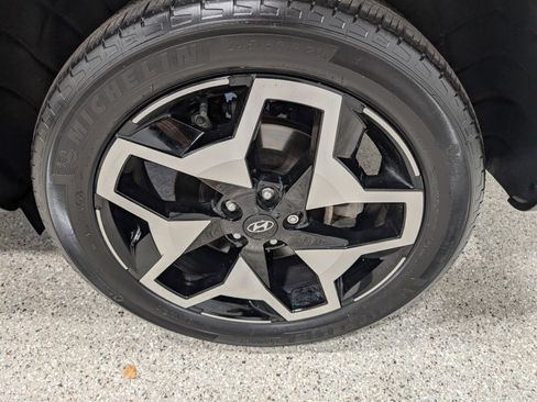 Used 2024 Hyundai Santa Cruz Limited image 10