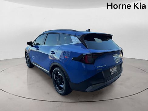 New 2026 Kia Sportage EX w/ EX Panorama Roof Package FWD image 5
