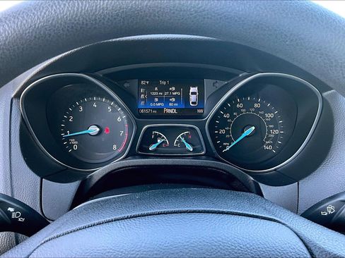 Used 2017 Ford Focus SE image 20