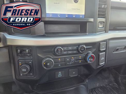 Used 2024 Ford F250 XLT w/ Snow Plow/Camper Package AWD/4WD image 23