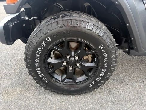 Used 2023 Jeep Wrangler Unlimited Sport AWD/4WD image 13