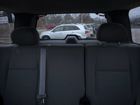 Used 2007 Jeep Liberty Sport image 31