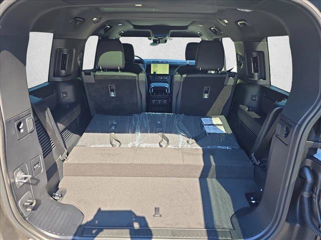 New 2026 Land Rover Defender 130 S AWD/4WD image 12