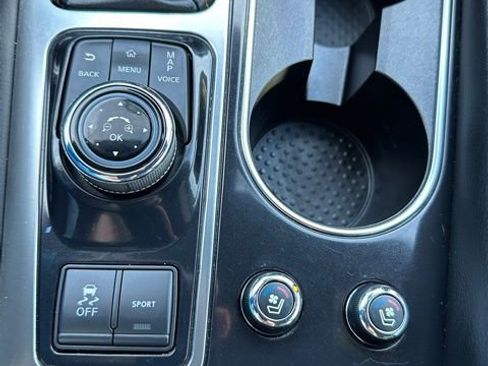 Used 2022 Nissan Maxima SR w/ Sport Mat Group image 32