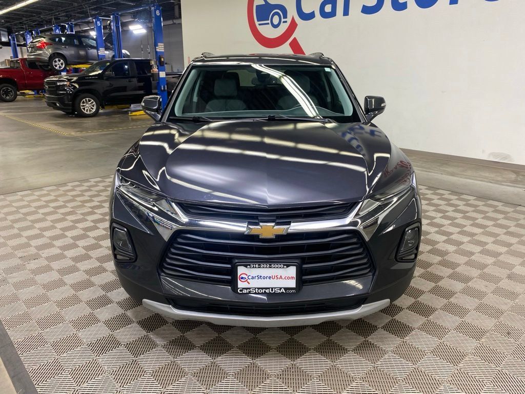 Used 2021 Chevrolet Blazer LT AWD/4WD image 2