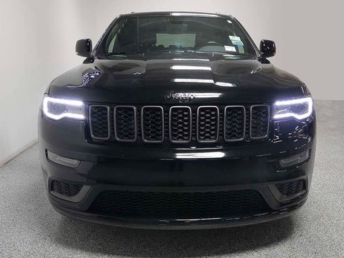 Used 2020 Jeep Grand Cherokee Limited X image 2