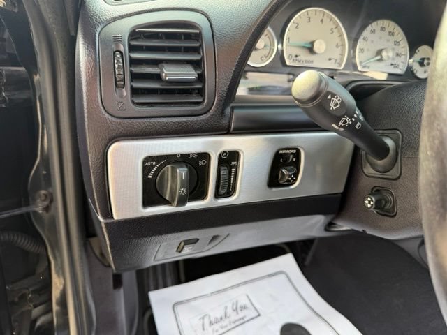 Used 2003 Ford Thunderbird RWD image 21
