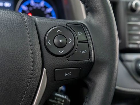 Used 2017 Toyota RAV4 XLE image 22