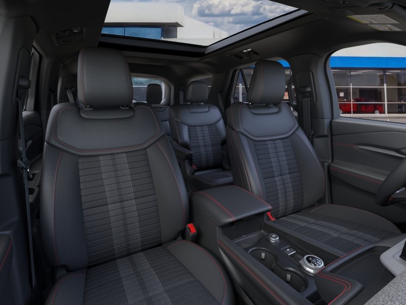 New 2026 Ford Explorer ST-Line w/ ST-Line Street Pack AWD/4WD image 10