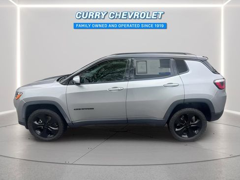 Used 2019 Jeep Compass Latitude AWD/4WD image 7