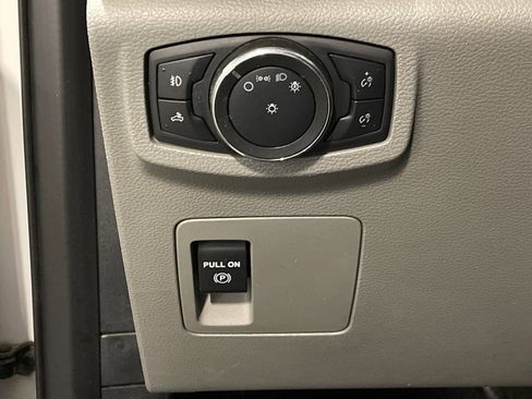 Used 2020 Ford F150 XL w/ Equipment Group 101A Mid image 28