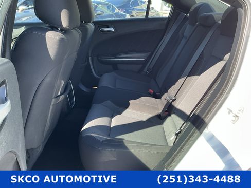 Used 2020 Dodge Charger SXT image 14