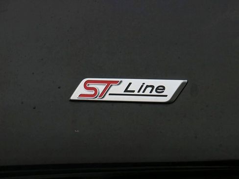 Certified 2025 Ford Explorer ST-Line image 10