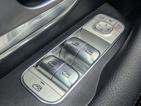 Used 2025 Mercedes-Benz GLS 450 4MATIC w/ AMG Line Exterior image 10