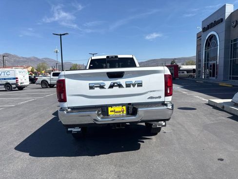 New 2026 RAM 3500 Tradesman AWD/4WD image 6
