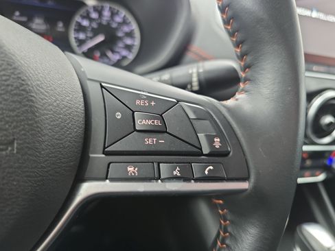 Certified 2024 Nissan Sentra SR image 17