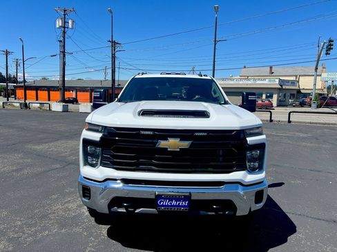 Used 2024 Chevrolet Silverado 2500 W/T w/ WT Convenience Package AWD/4WD image 24