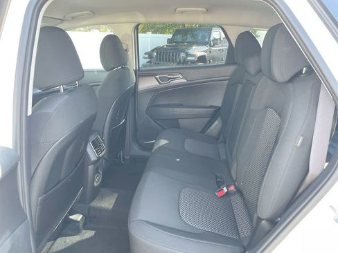 New 2026 Kia Sportage S image 47