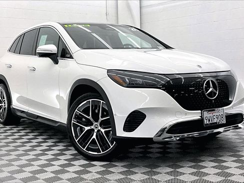 Used 2026 Mercedes-Benz EQE 320+ SUV image 31