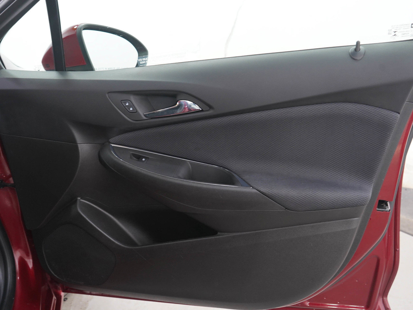 Used 2017 Chevrolet Cruze LT FWD image 9