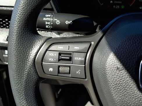 Used 2024 Honda CR-V EX image 22