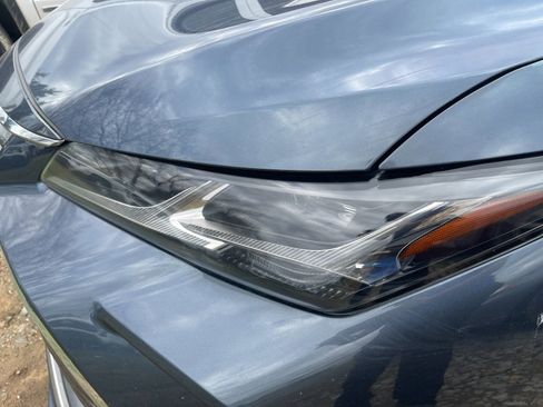 Used 2021 Toyota Avalon Limited w/ Advanced Safety Package image 8