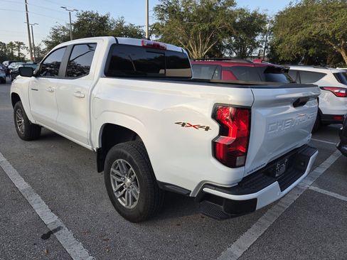 Used 2024 Chevrolet Colorado LT w/ LT Convenience Package AWD/4WD image 3