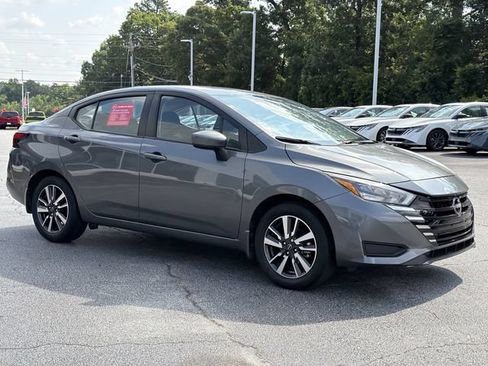 Used 2025 Nissan Versa SV w/ Trunk Package FWD image 8
