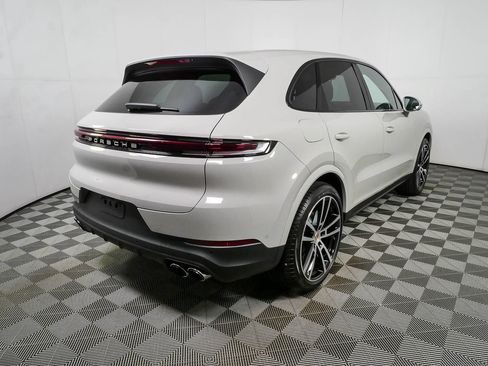New 2026 Porsche Cayenne AWD/4WD image 30