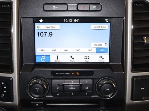 Certified 2018 Ford F150 Lariat image 32