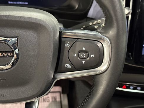 Certified 2023 Volvo XC40 Recharge Ultimate w/ Protection Package Premier AWD/4WD image 13