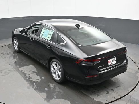 New 2026 Honda Accord LX image 36