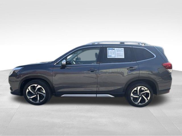 Used 2024 Subaru Forester Touring AWD/4WD image 4