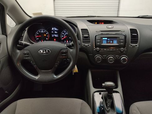 Used 2017 Kia Forte LX FWD image 22
