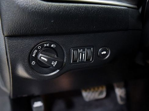 Used 2017 Dodge Challenger SRT w/ Technology Group image 19