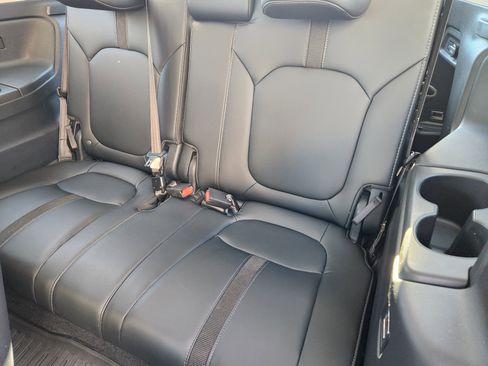 Used 2025 Honda Pilot Touring image 31