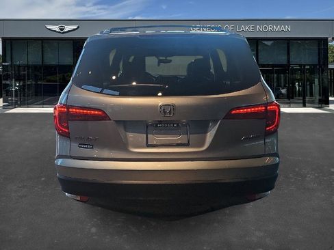 Used 2017 Honda Pilot EX-L image 8