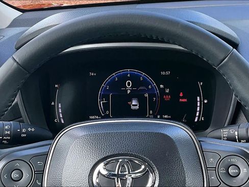 Used 2024 Toyota Corolla Cross XLE w/ Convenience Package AWD/4WD image 26