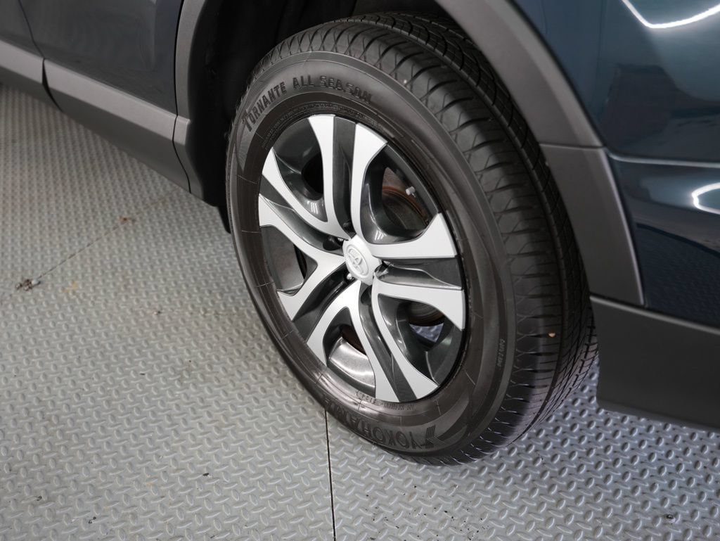 Used 2018 Toyota RAV4 LE w/ All Weather Liner Package AWD/4WD image 52