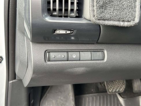 Used 2024 Nissan Pathfinder Rock Creek image 19